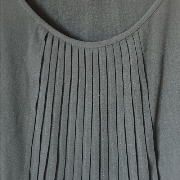 Eileen Fisher Silk sleeveless LBD in Petite Small, pleated detail, sustainable - Picture 6 of 7